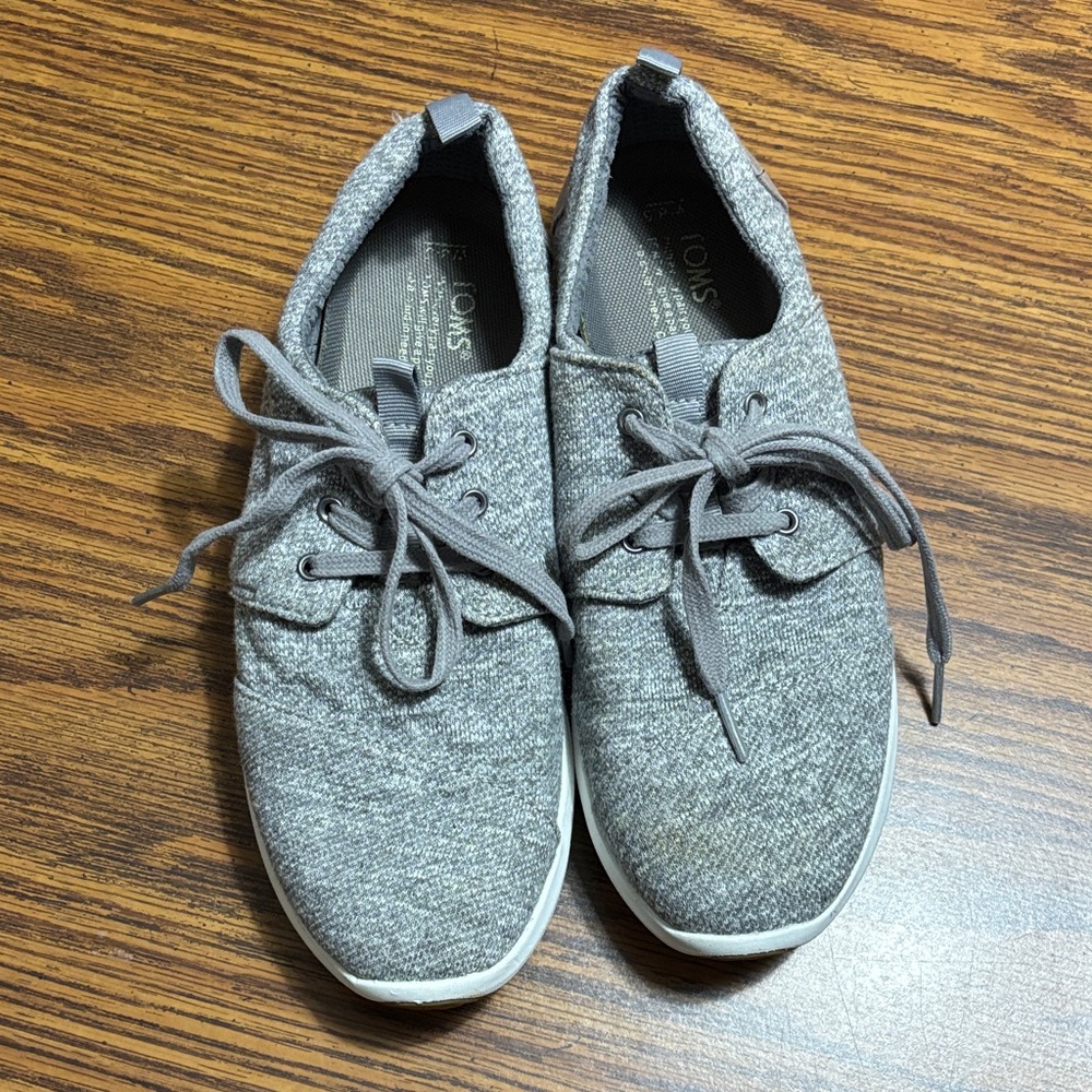 Toms Women’s sneakers